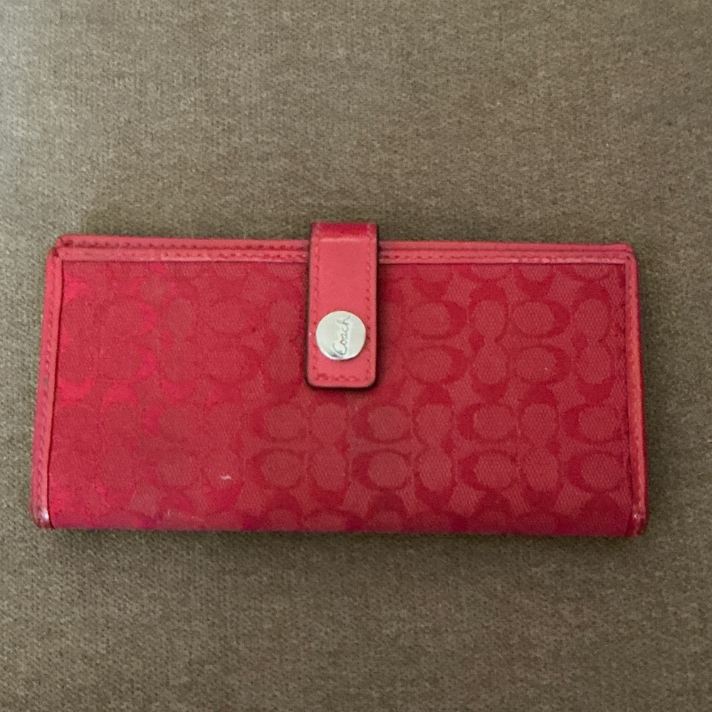 Coach Signature Red Clutch-Wallet